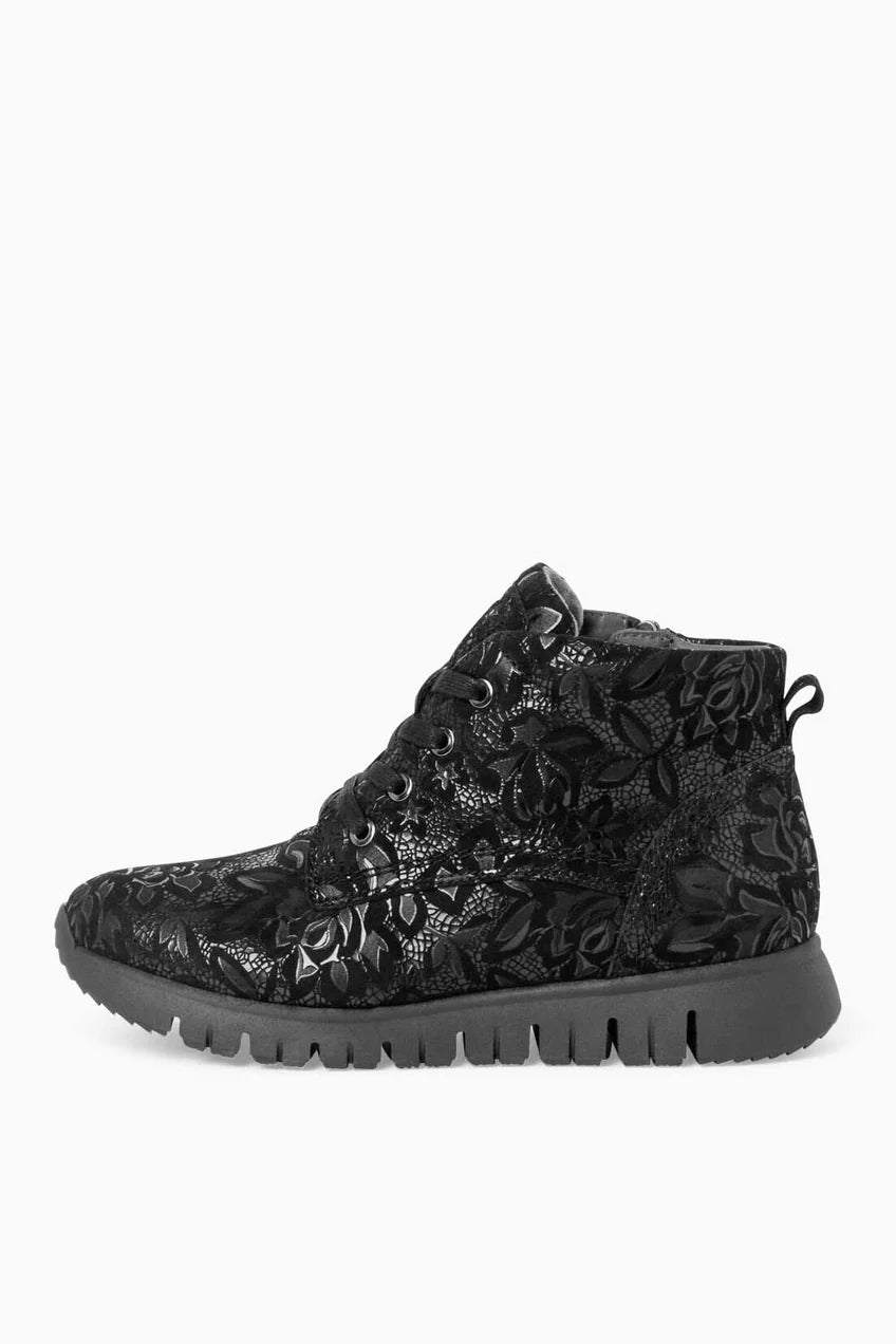 Women's Leather Boots