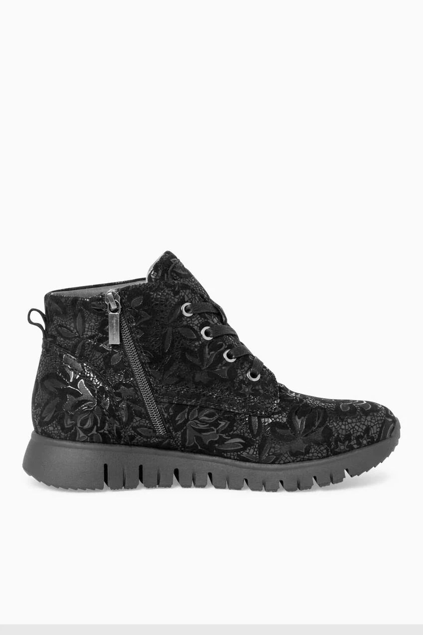 Women's Leather Boots